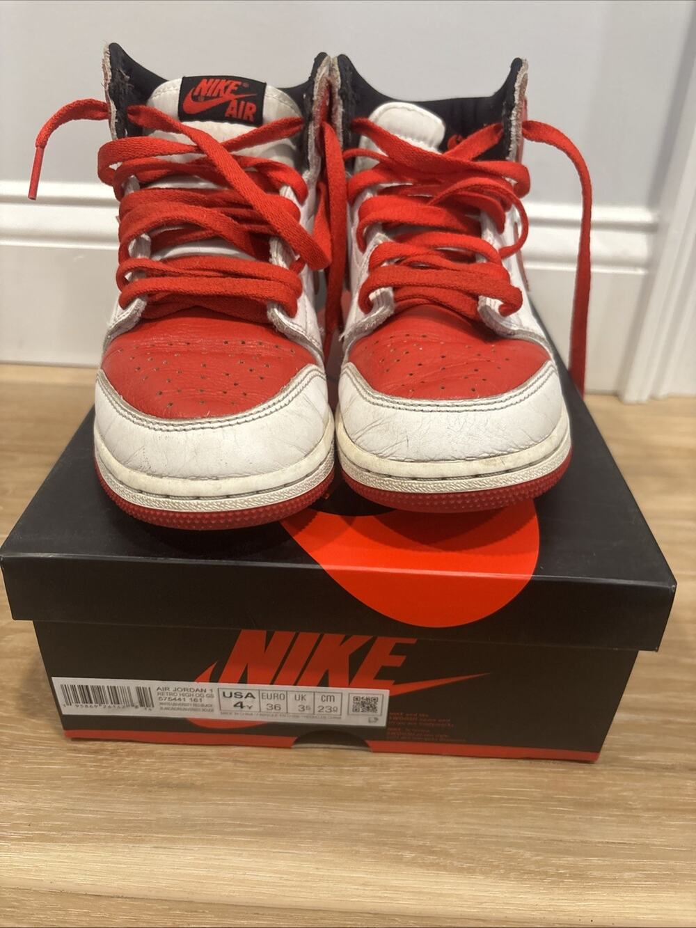 Nike Air Jordan Retro 1 High OG GS Size 4Y #575441-161 Red/White/Black w/Box